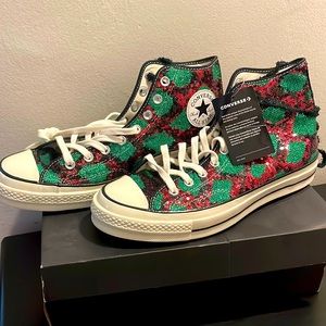 Converse High Top red/green egret